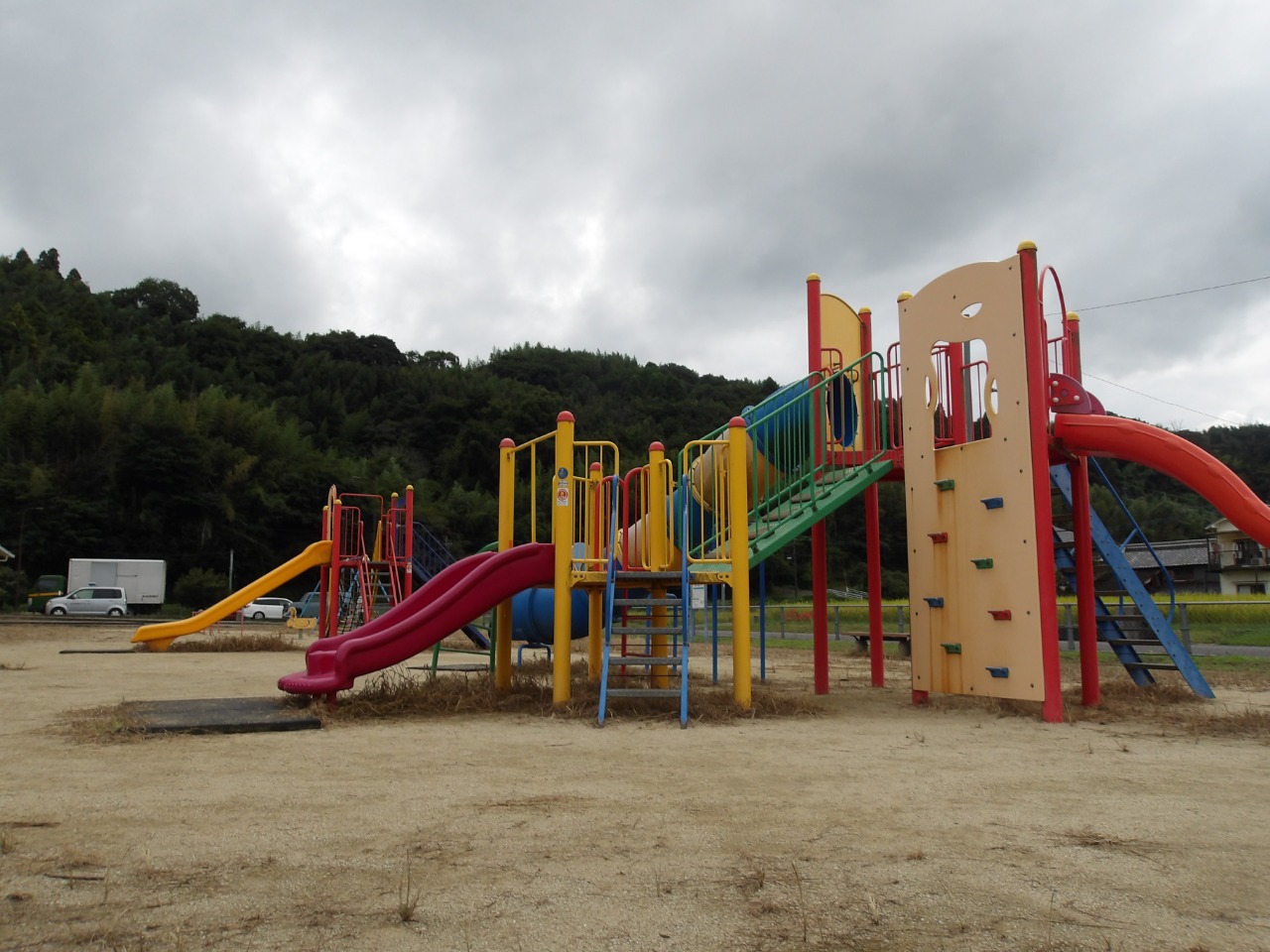 写真:挾間多目的公園の遊具2