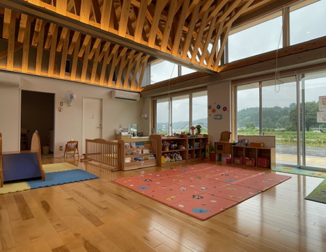 写真:日当たりが良く広々としたお部屋の様子