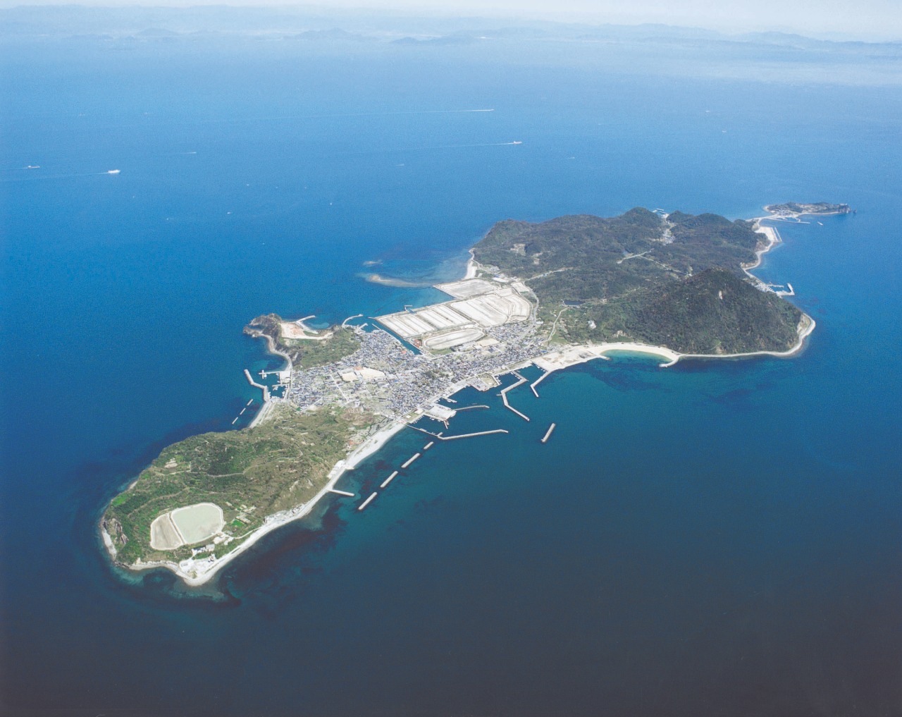 写真：姫島全景